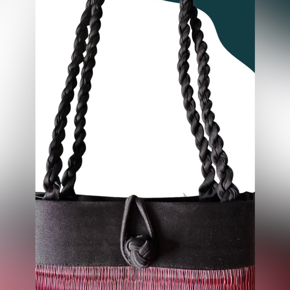 Baskets of Cambodia! Petite Curved Avi in Crimson Shoulder Bag - Picture 4 of 10